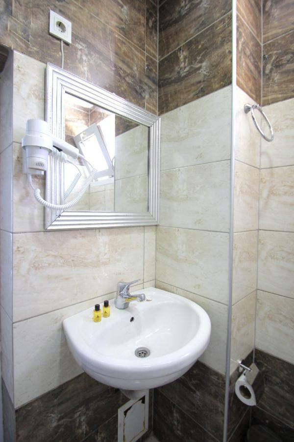 Grand Fm Hotel Istanbul Eksteriør billede